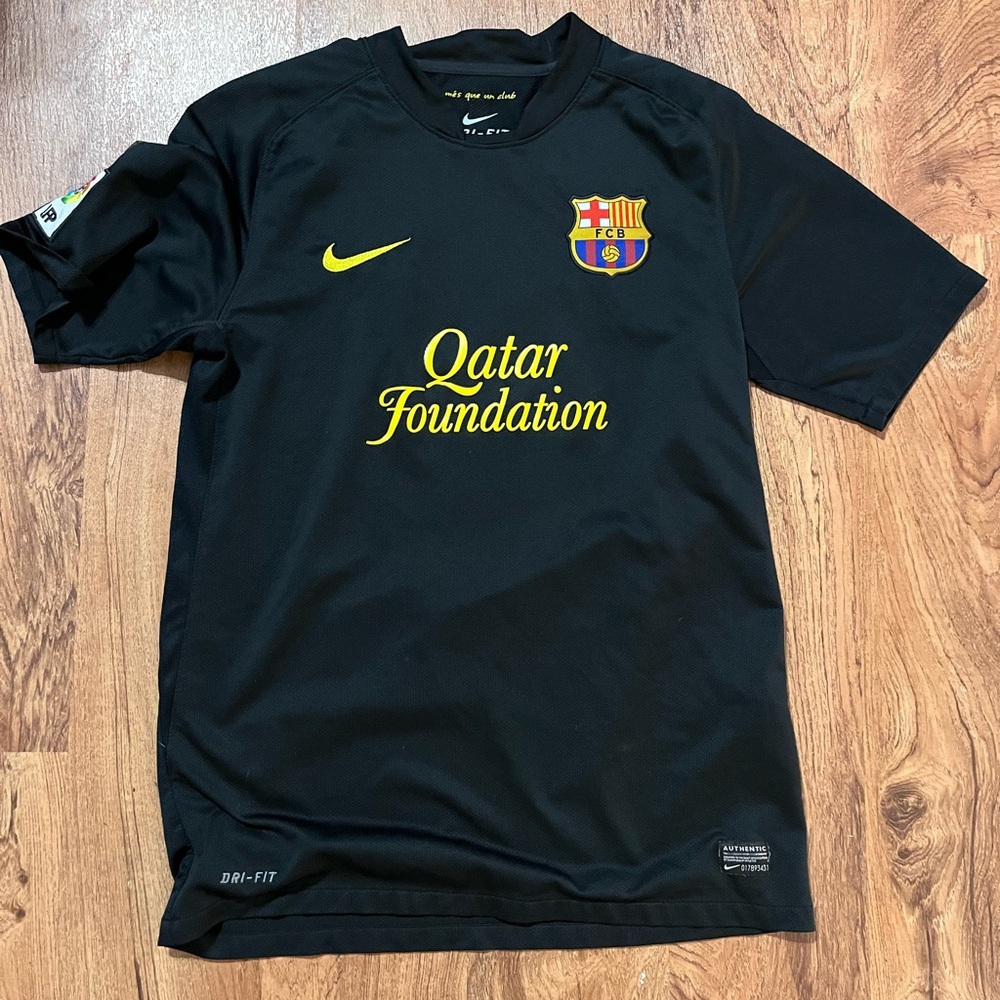 Nike FC Barcelona 2011 Away Jersey